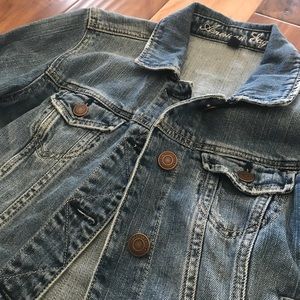 Women’s American Eagle jean jacket